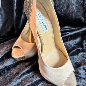Steve Madden Satin Gold Heel